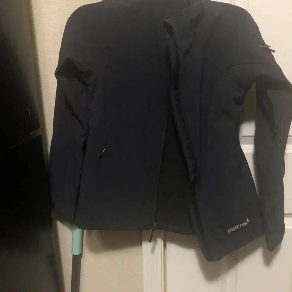 Black Jacket - Picture 3 of 5